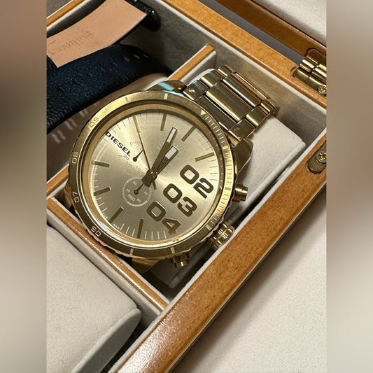 Mens watch